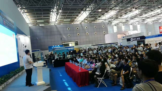 尖兵之翼--第八届中国无人机大会暨展览会拉开帷幕