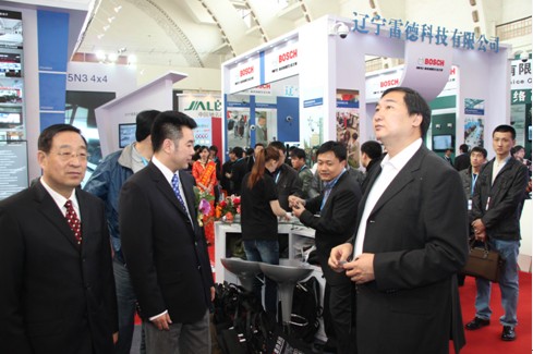 王彦吉理事长出席第十四届东北国际安防产品博览会开幕式