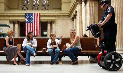 警察的新帮手:T3 Motion警用巡逻车