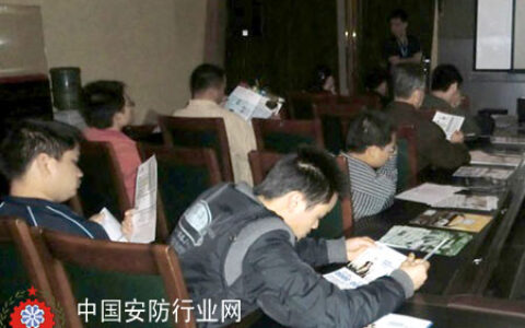 高清不是梦 三菱家用投影机走进社区