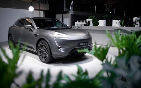 长安汽车、华为、宁德时代联手打造全新一代智能电动汽车技术平台CHN全球首发