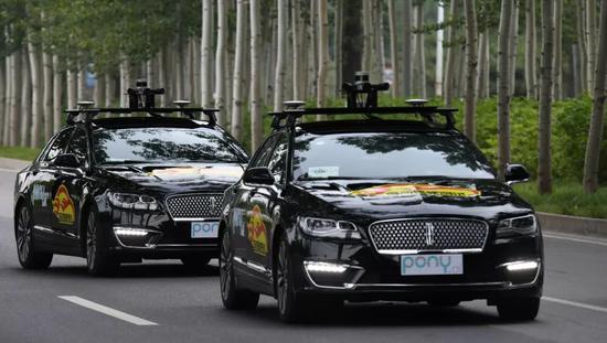 超90%都在亏损的AI公司 如何破局？