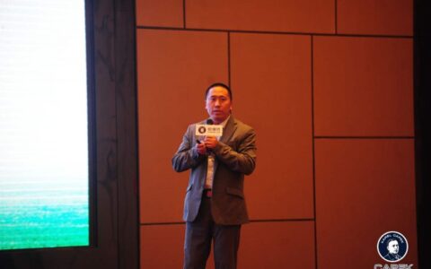AGV导航技术在历史智能生产中的应用与发展