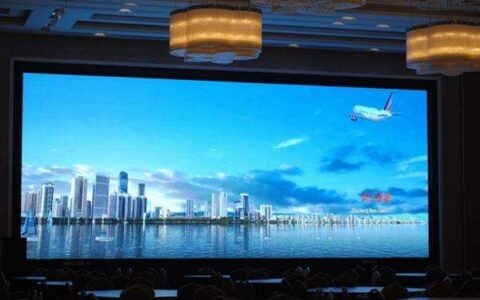 脑洞大开：室内LED显示屏可以改成室外屏吗？