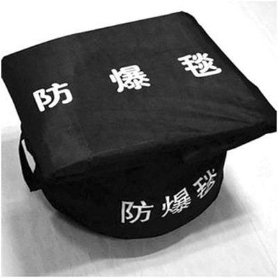 长沙：X光机站岗，地铁安检可不开包