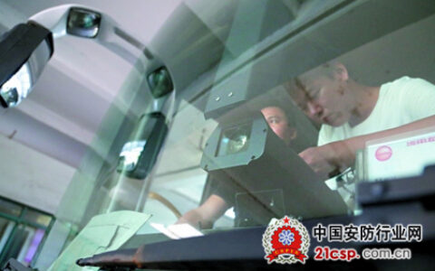上海127路电子警察威力下降 43路等3条线路装探头