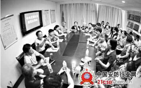 武汉市中央花园社区监控摄像头不能再做“睁眼瞎”